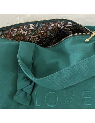 Mini sac brodé "Love"