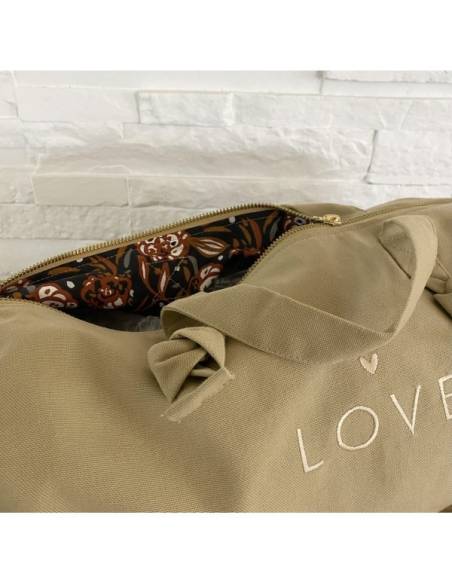 Mini sac brodé "Love"