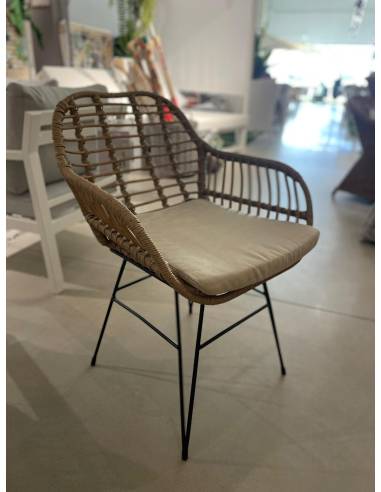 Chaise de jardin en rotin synthétique avec accoudoirs