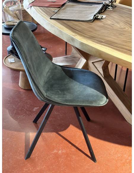 Chaise velours pied noir OSTENDE