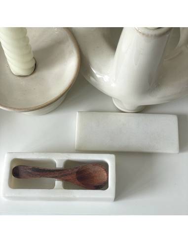 Salière et poivrière en marbre