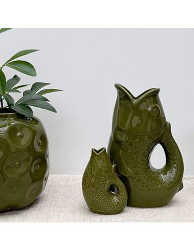 Vase pichet en céramique POISSON kaki | La Madeleine Déco