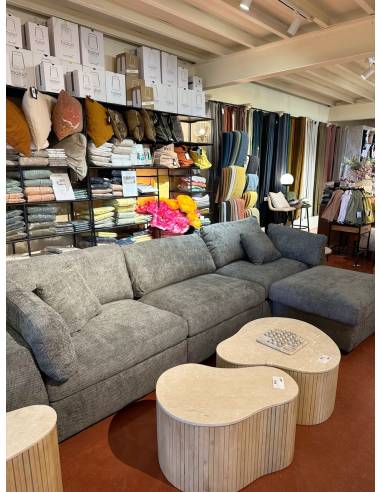 Très grand canapé d'angle gris foncé DAGMARD | La Madeleine Déco