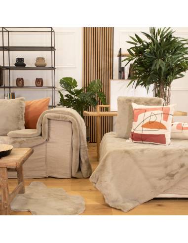 Plaid fourrure tout douce PRESTIGE | La Madeleine Déco