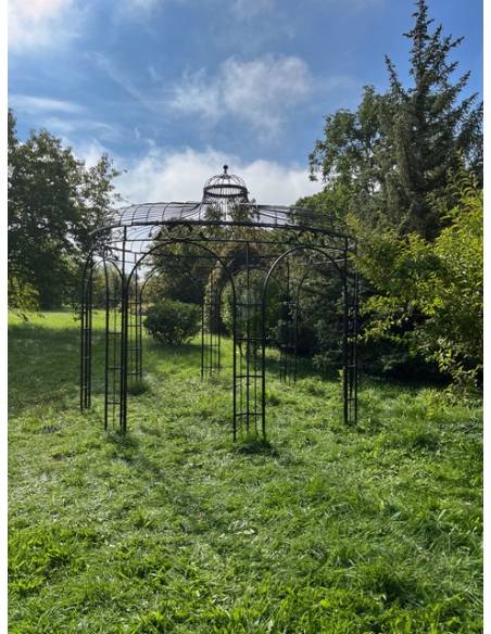 Gloriette en fer forgé plein | La Madeleine Deco