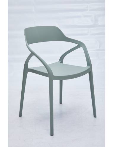 Chaise en plastique KARI avec accoudoirs| La Madeleine Déco