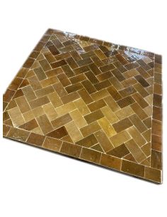 Table carré en zellige miel | La Madeleine Déco 2