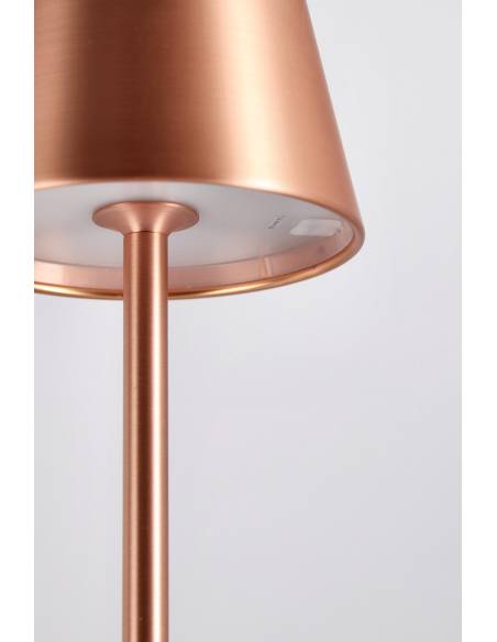 Lampe rechargeable ETNA en métal cuivré | La Madeleine Déco