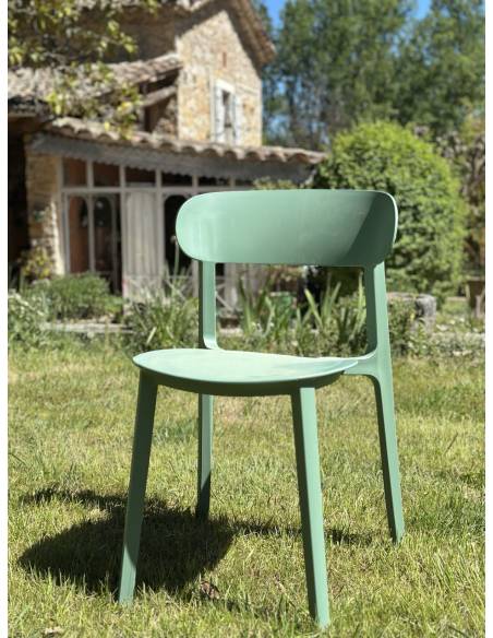 Chaise en plastique COMAN | La Madeleine Déco