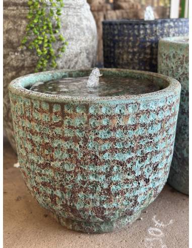 Fontaine de jardin en poterie vietnamienne | La Madeleine Déco