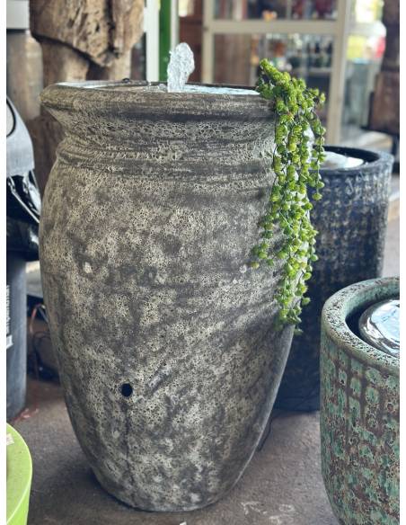 Fontaine de jardin en poterie vietnamienne | La Madeleine Déco
