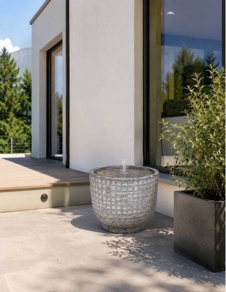 Fontaine de jardin en poterie vietnamienne | La Madeleine Déco